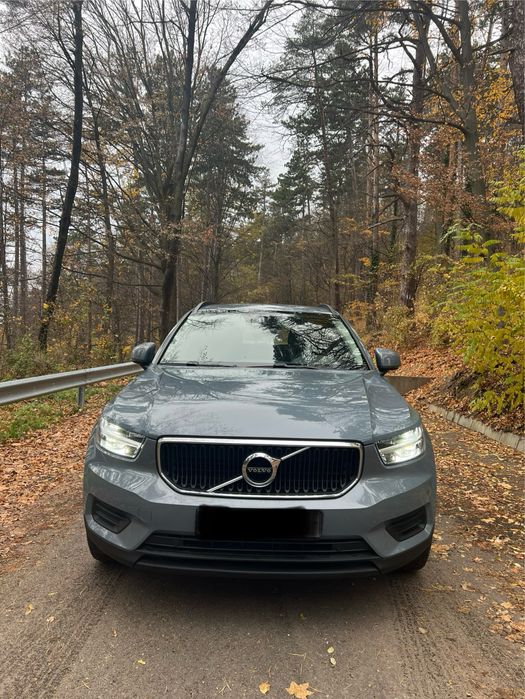 Volvo XC40, full LED, an 2020, motor 1.5 Benzină, 167CP Manual