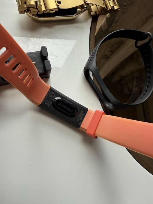 Фитнес гривна Xiaomi Mi Smart Band 6