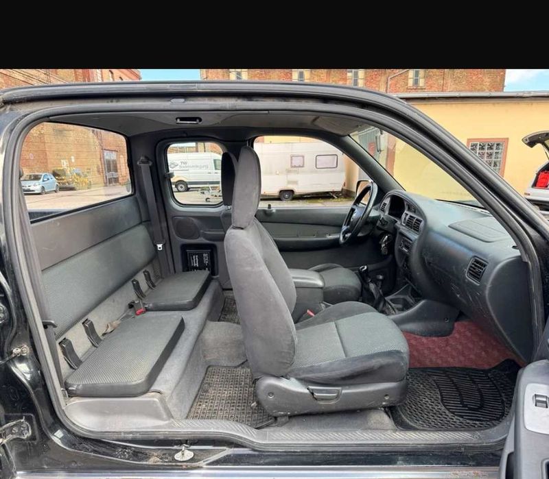 Mazda b2500/ bt 50