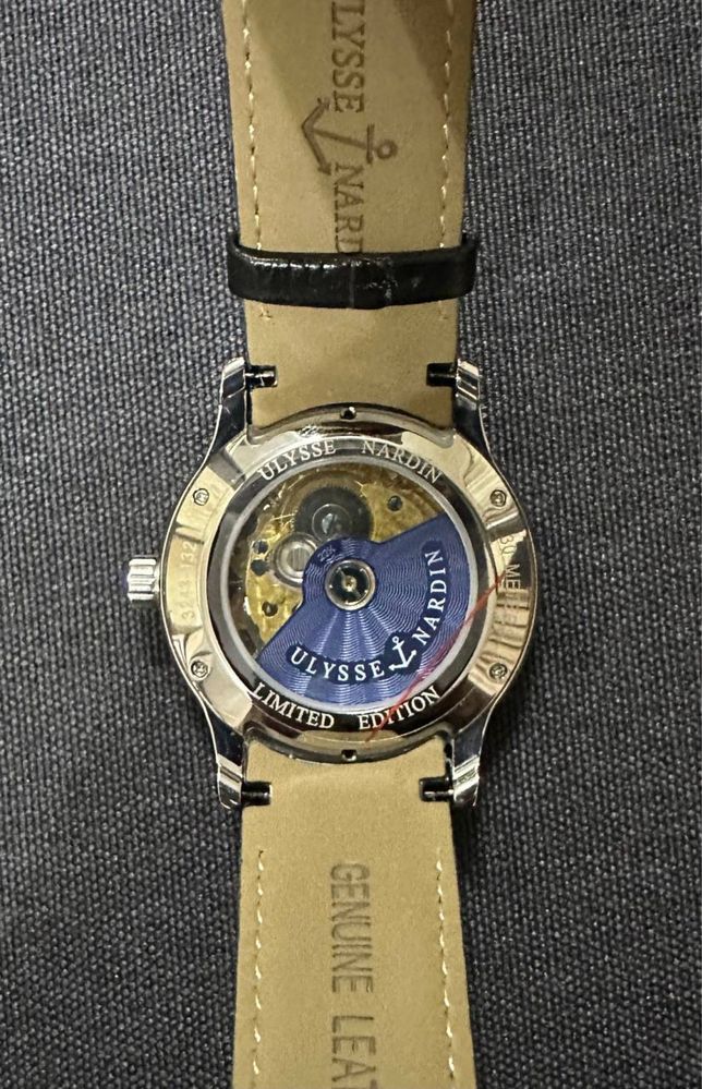 Часы Ulysse Nardin Dual Time. 42 mm.