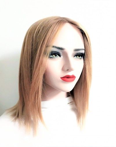 Peruca din par natural lucrata manual