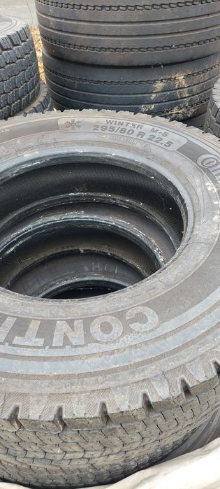 Vind anvelope de camion