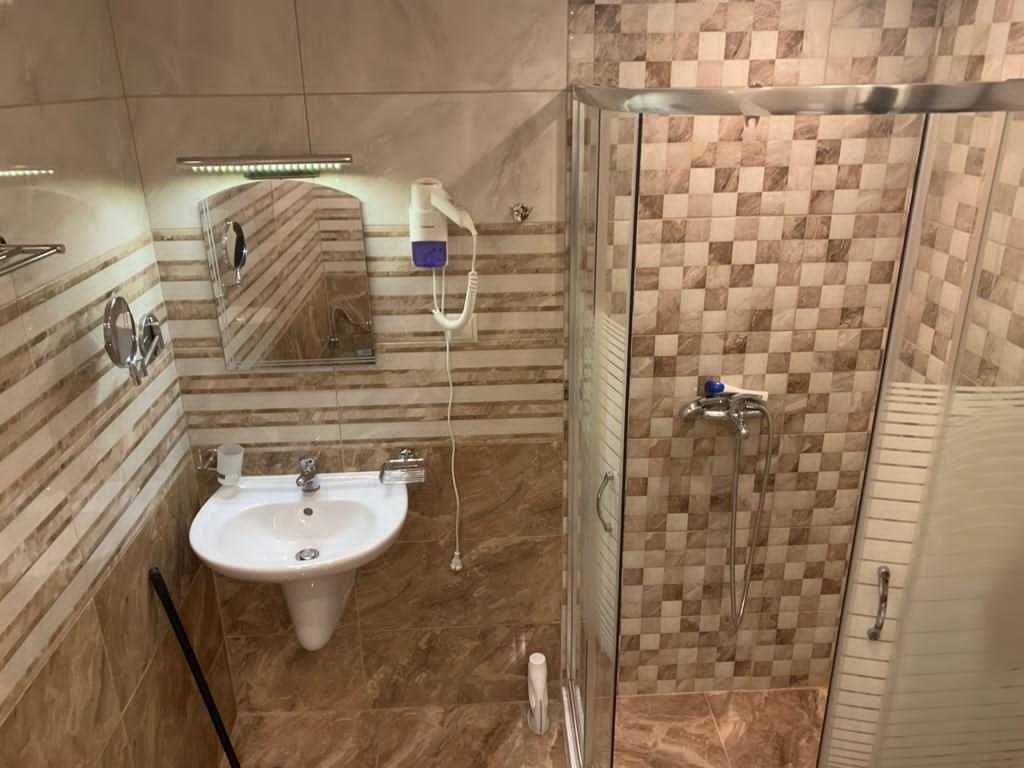 Продава се Тристаен апартамент в к.к. Слънчев бряг - 60 кв.м за 1417 €/кв.м - Снимка #9
