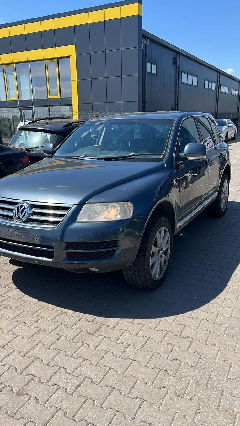 Dezmembram Volkswagen Touareg 2.5 TDI Aut an fabr. 2006