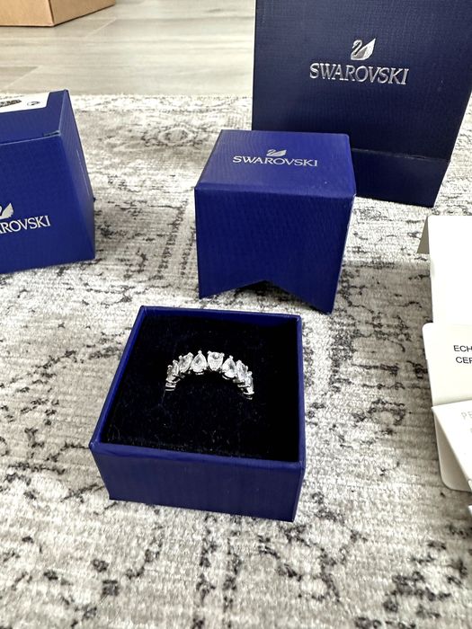 Inel Swarovski vittore tăietură dropcut lacrima nou mărime 52 sau 58