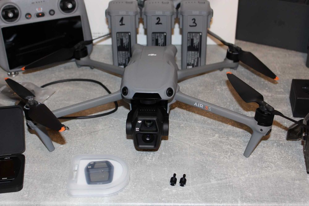 DJI Air 3S Fly More Combo (DJI RC 2)+БОНУС DJI Cellular Dongle 2 и още