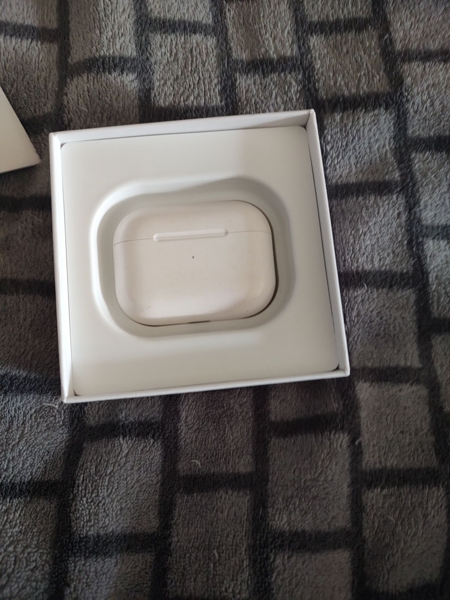 Apple AirPods Pro 2