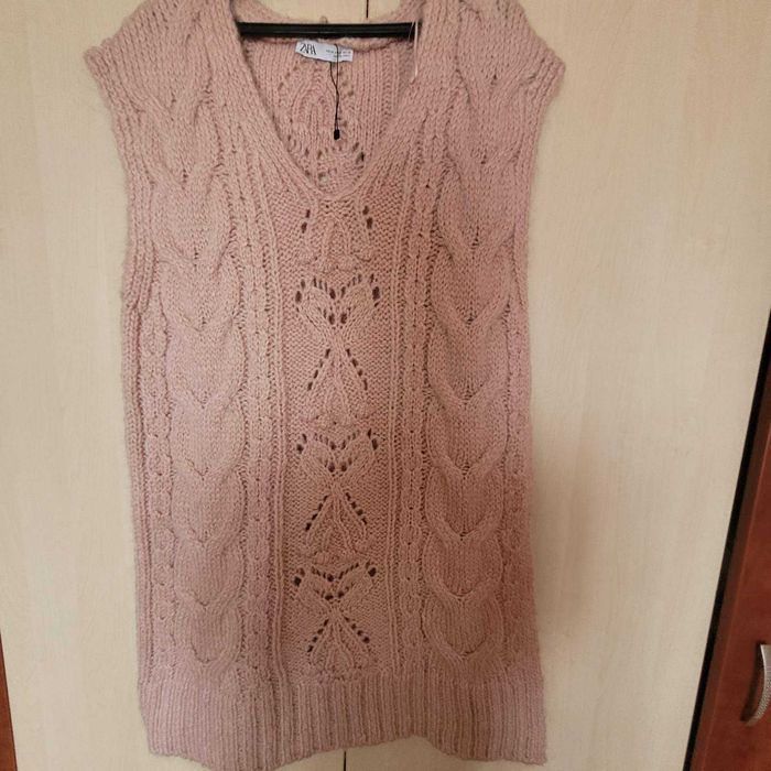 Zara чисто нова плетиво