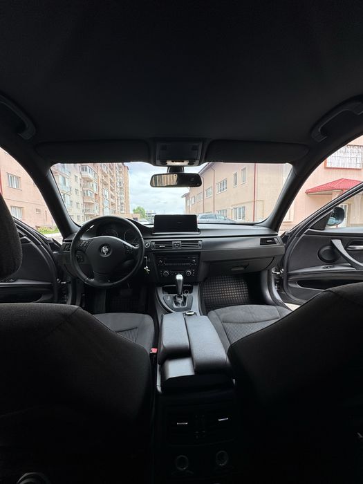 Bmw e90 318D facelift