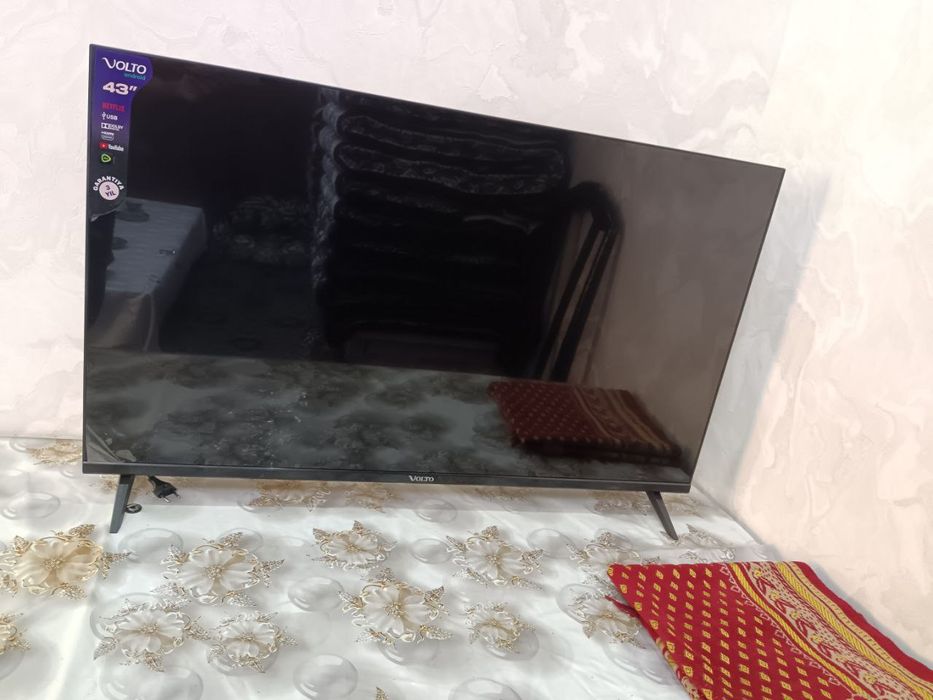 Televizor Volto 43