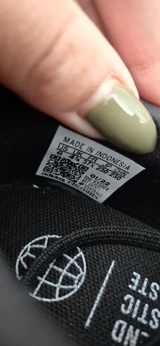 Pantofi sport adidas, noi nouti