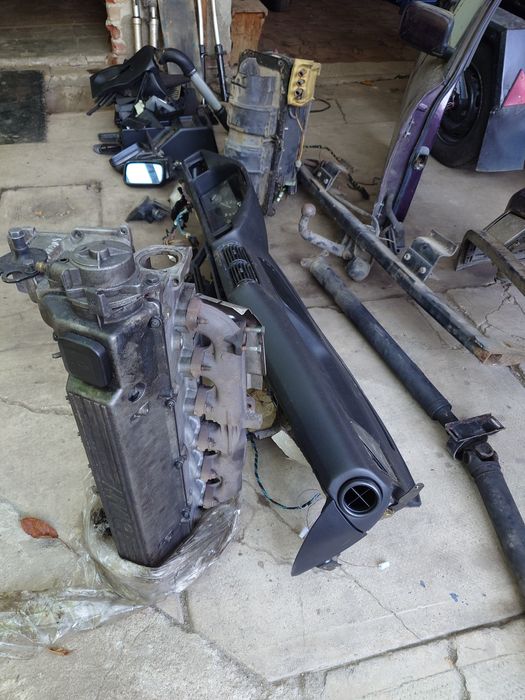 Devanzare piese bmw E34 525 tds