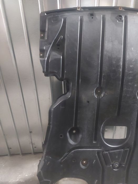 Scut motor BMW E90 E91 E92 Original