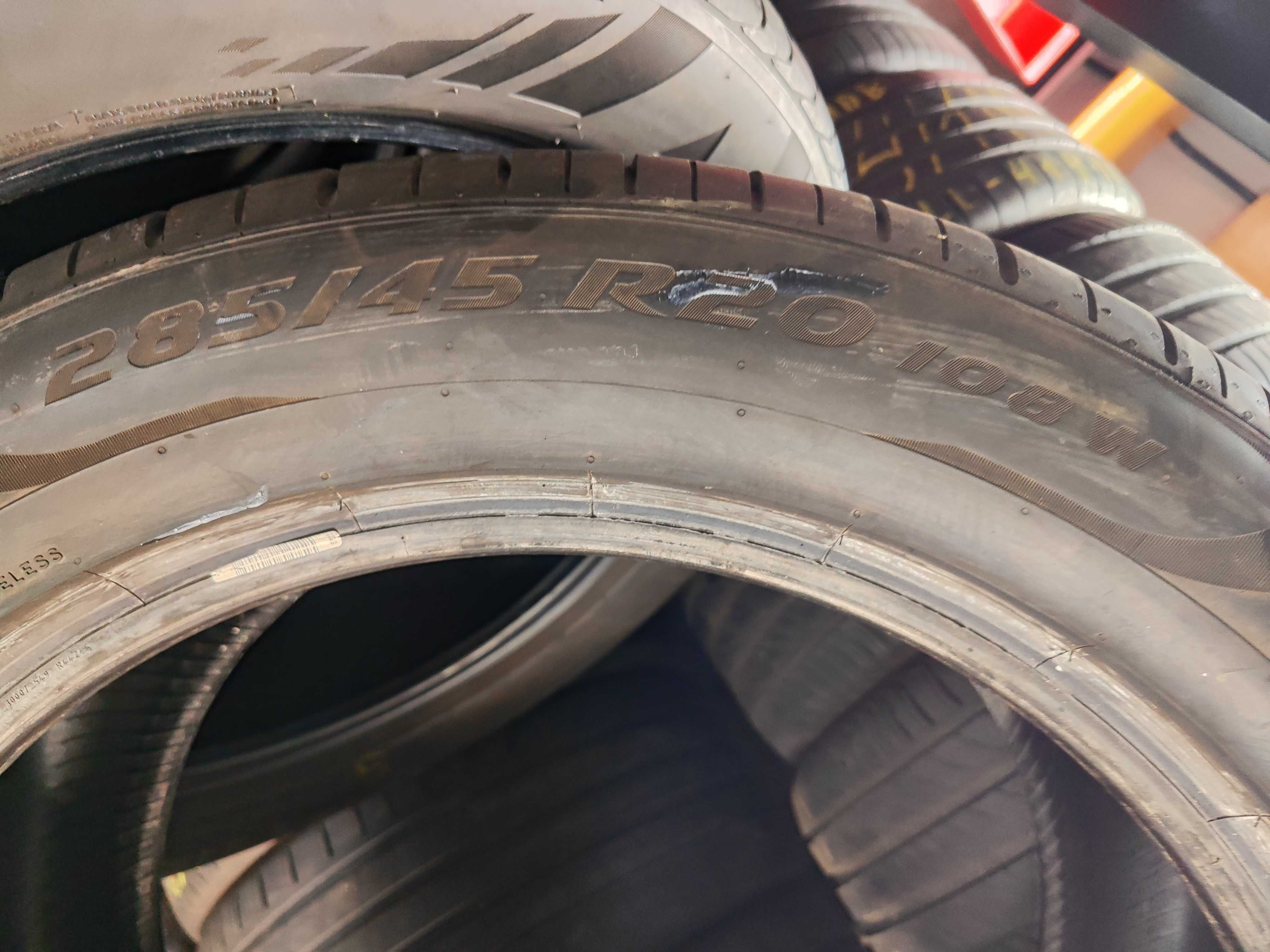 2бр.летни гуми 285/45/20 Pirelli