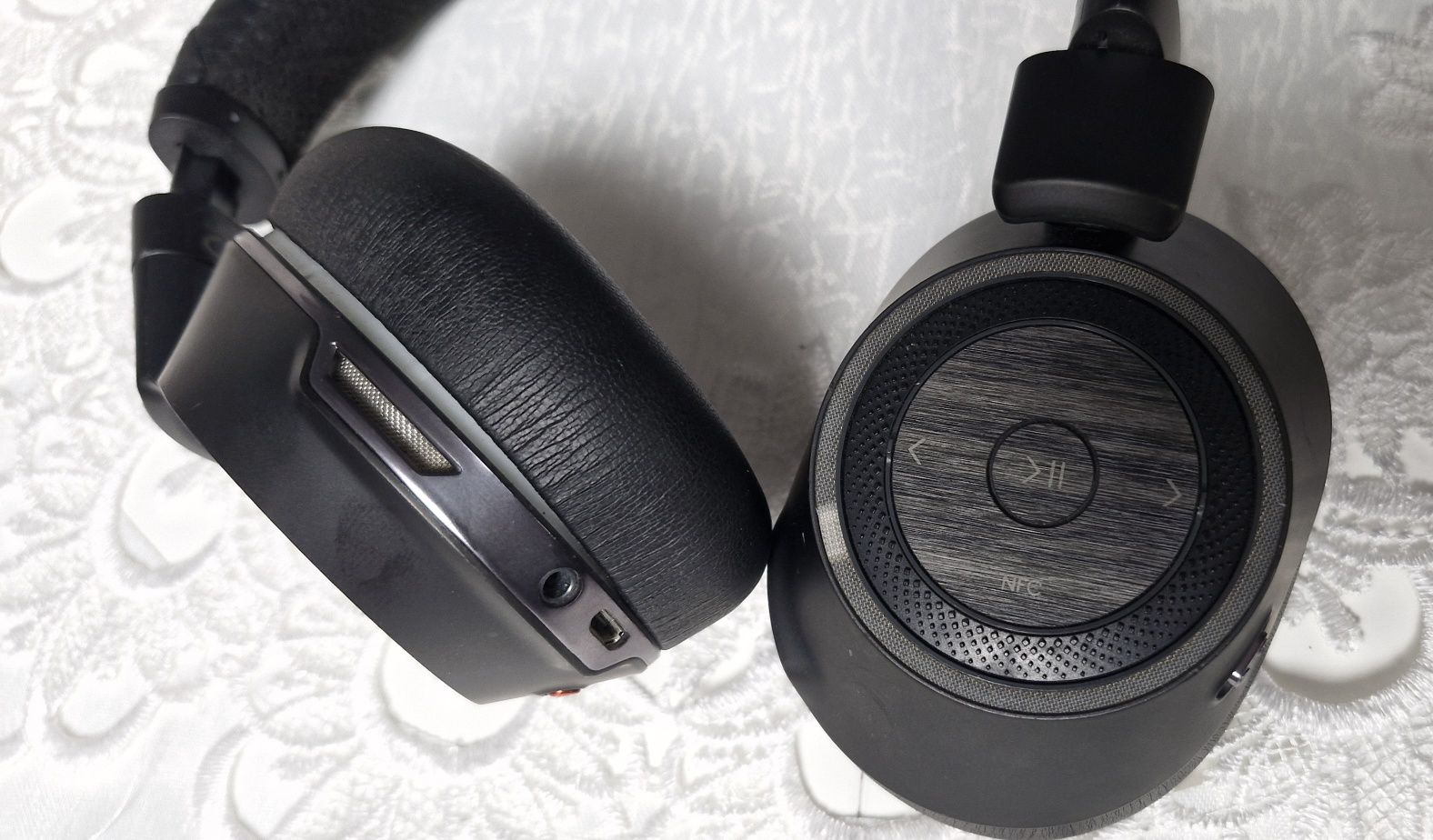 Casti Plantronics B8200 , Bluetooth,Multipoint, conectare la PC,laptop