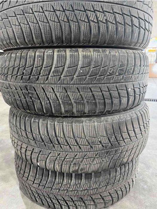 Зимни гуми 205 60 16