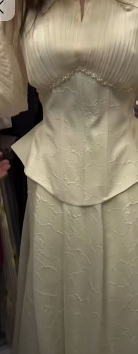 Kofta yubka M-XL razmerlari bor