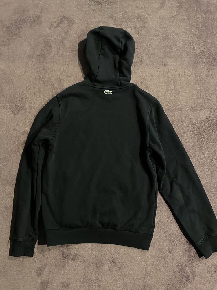 Lacoste суичър