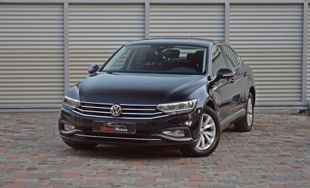 Volkswagen Passat Distronic/Lane assist/Camera/Keyless GO/Senzori parcare 360/Garantie