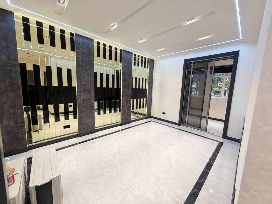 Продаётся Нежилое Помещение 102кв.м Вдоль Дороги ул.Шота Руставели