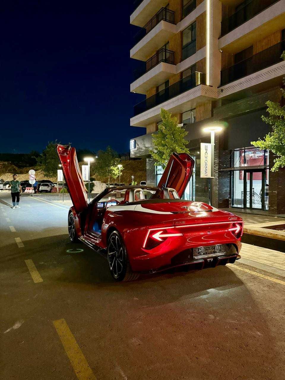MG Cyberster (конкурент Porsche, BMW и.т.д)