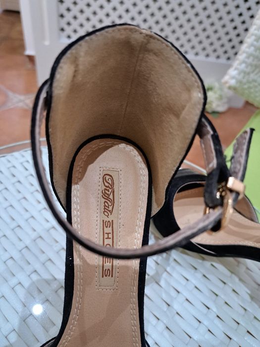 Sandale "   stiletto  Buffalo ' Milano