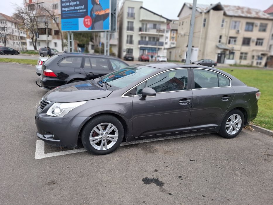 Toyota avensis 2011