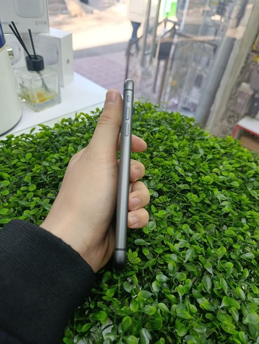 Iphone 11 64 gb edial srochny