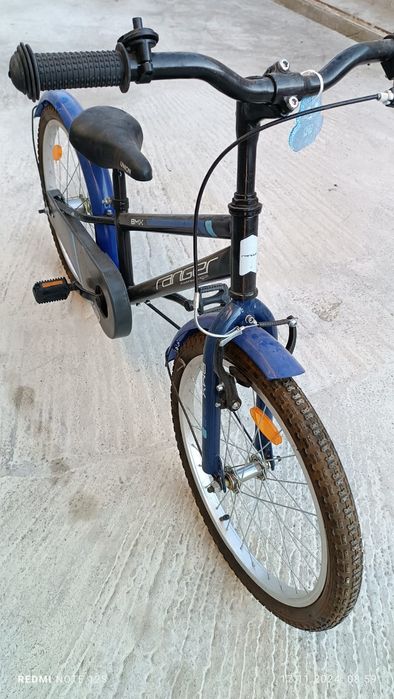Bicicleta aproape noua