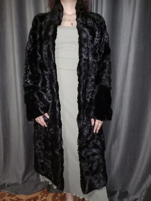 Норковая шуба черный бриллиант