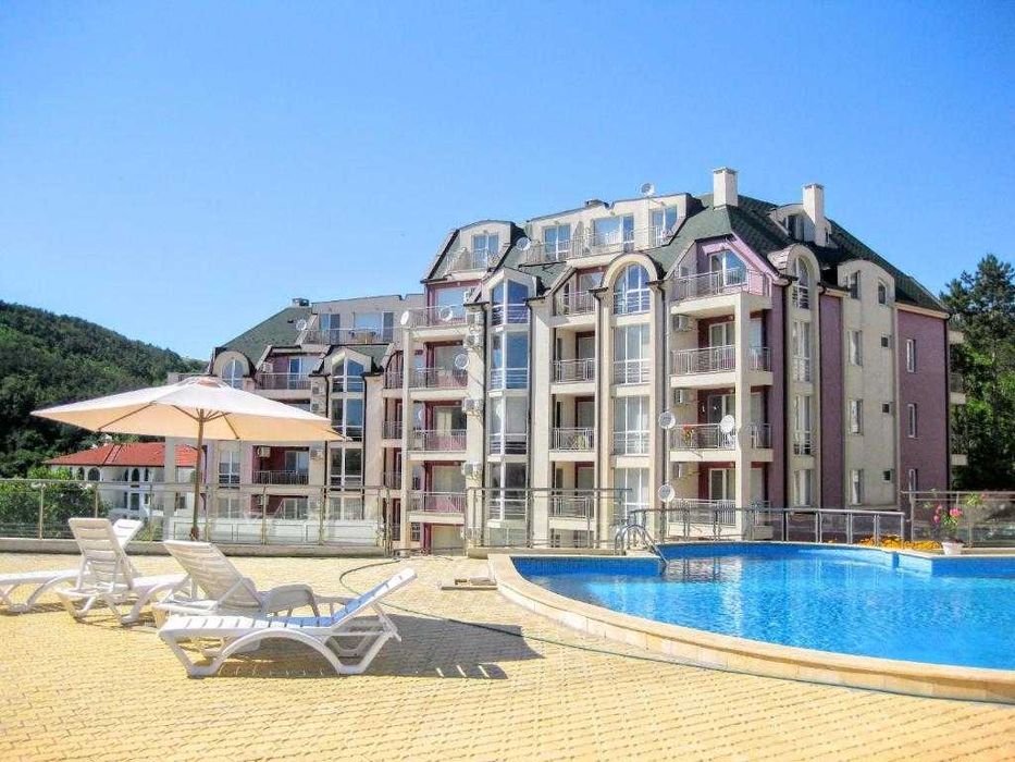 Продава се Тристаен апартамент в Каварна - 90 кв.м за 723 €/кв.м - Снимка #8