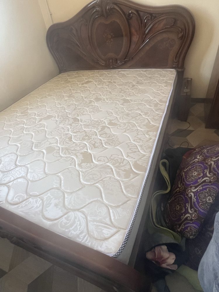 Mebel sotiladi toza italia
