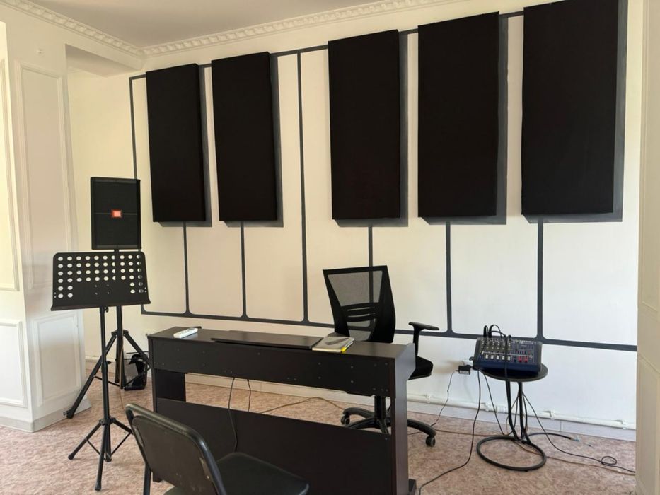 Звукоизоляционна панель