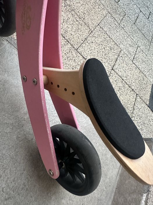 Tricicleta/bicicleta de echilibru din lemn Tiny Tot pink KINDERFEETS