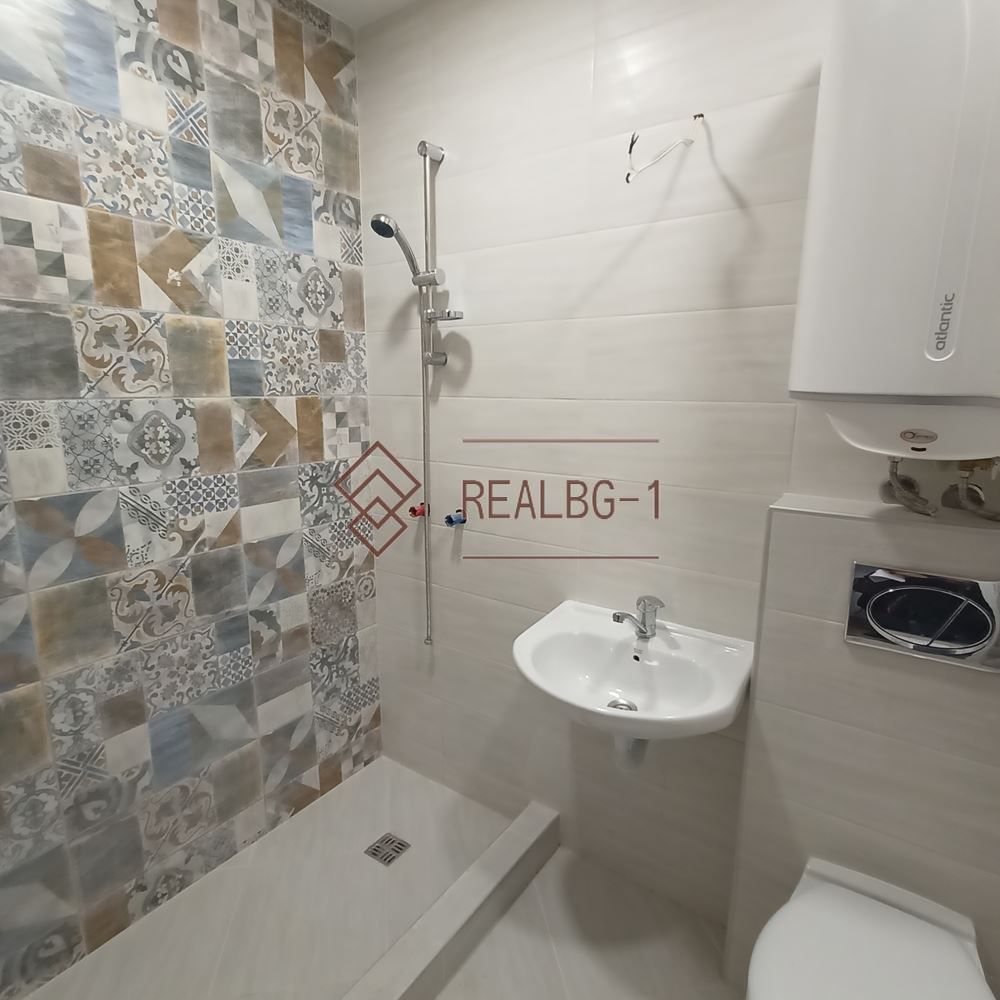 Продава се Едностаен апартамент в с. Кранево, Област Добрич - 38 кв.м за 1182 €/кв.м - Снимка #2