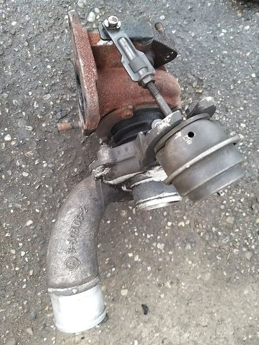 Turbina cod: 8200458160 pentru Opel Vivaro/Renault Trafic 1.8/1.9 CDI an 2001-2007