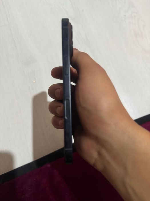 Айфон 16 128 бу в хорошем состоянии