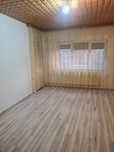 Vand apartament 3 camere DECOMANDAT
