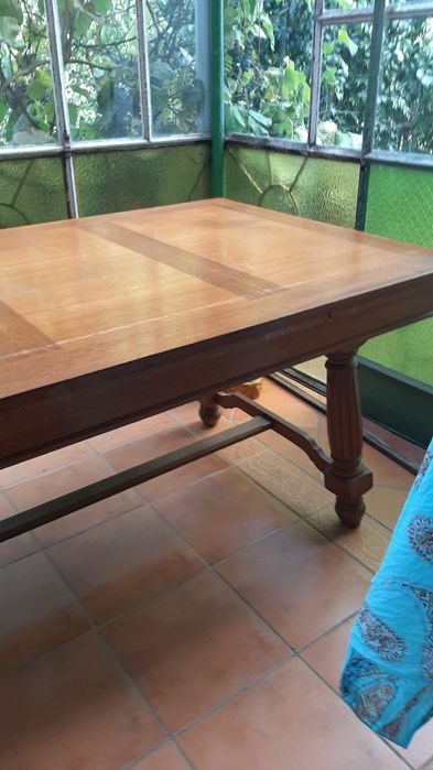 Vind masa dining din stejar