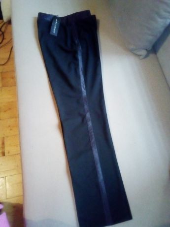 pantaloni cu vipusca, NOI