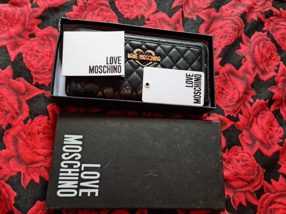 moschino раница портфейли