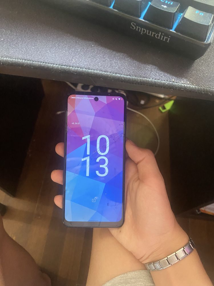 Телефон Motorola G22