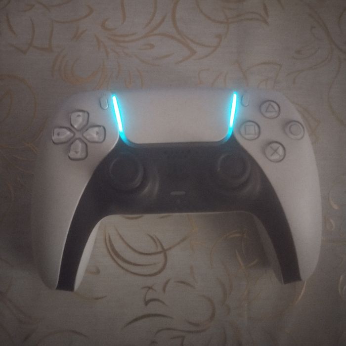 отличный геймпад Dualsense