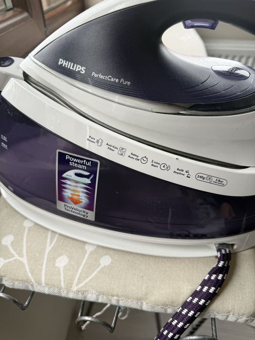 Паров генератор Philips PerfectCare Pure