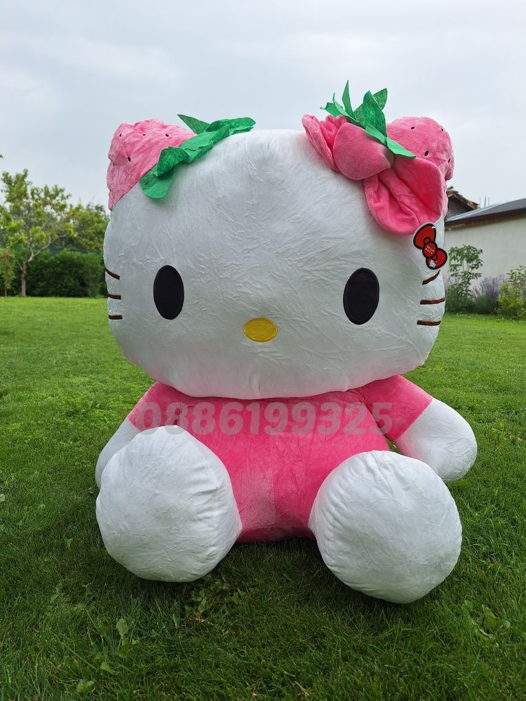 Голяма плюшена играчка Hello Kitty 120cm Кити