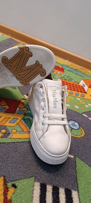 Adidași Max Mara 39
