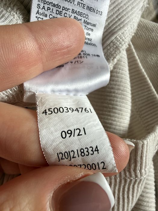 Calvin Klein Jeans бежови широки бермуди с лен и кроп топ рипс