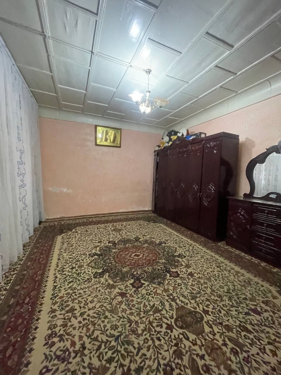 Ховли сотилади шахар марказида