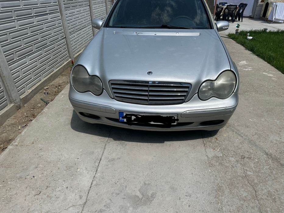 Vand Mercedes c klasse w203 automat