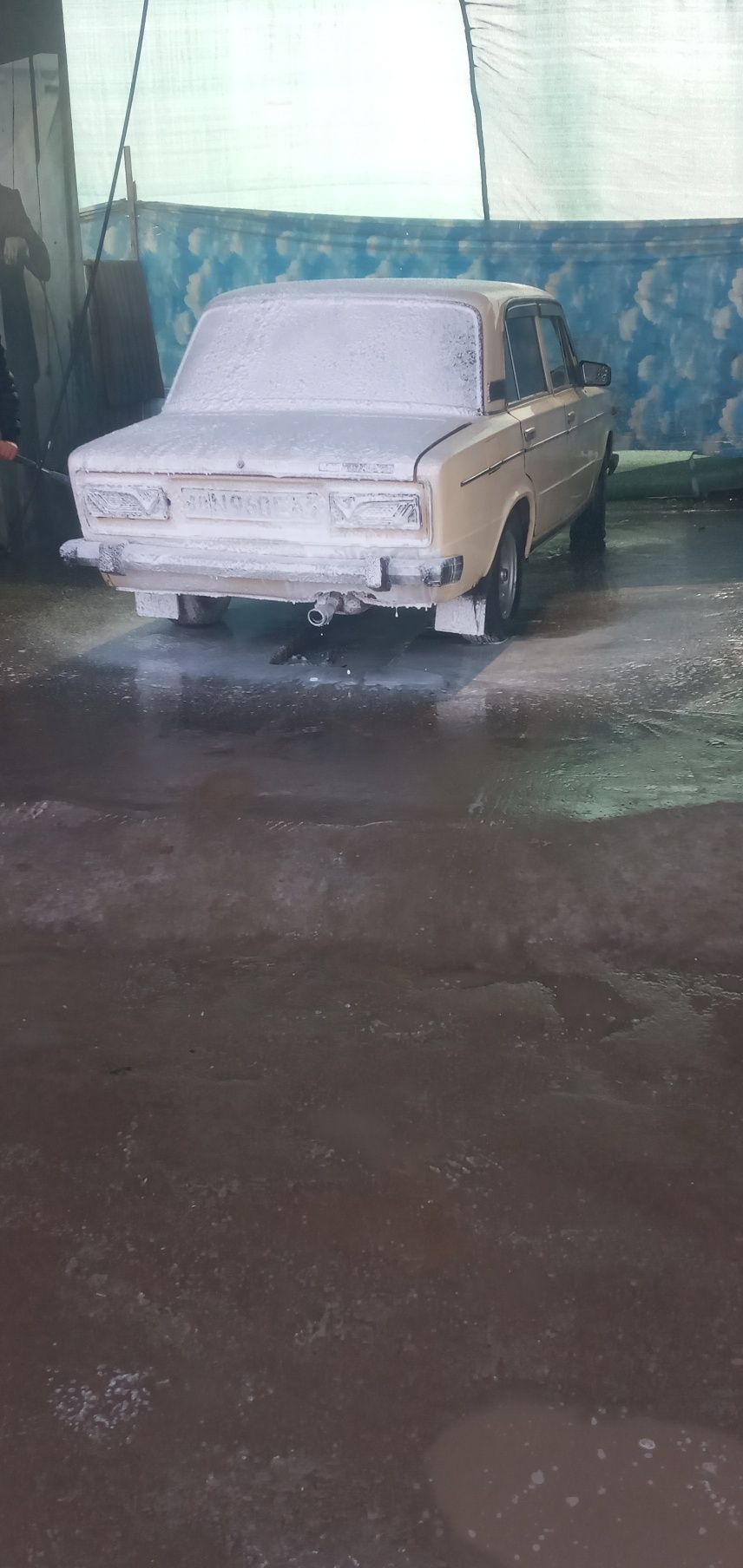 Vaz 21 06 sotiladi